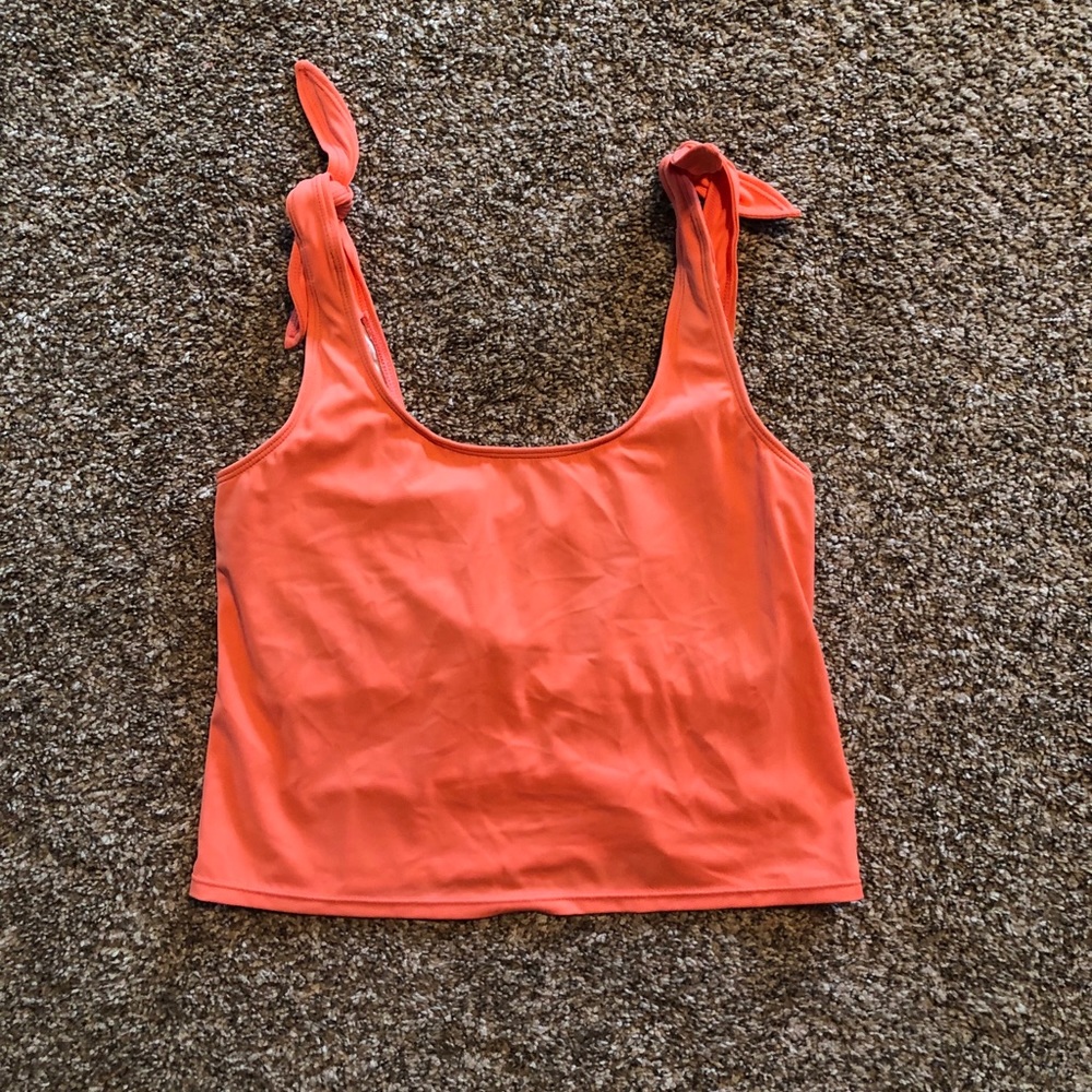 coral kortni jeane top
